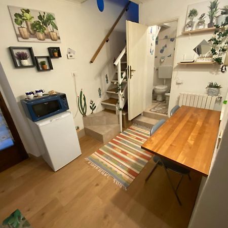 Casa Baiettini 9 Bed & Breakfast Intra Ngoại thất bức ảnh